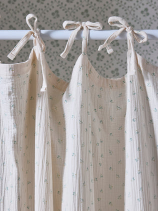 Cotton gauze curtain with ties