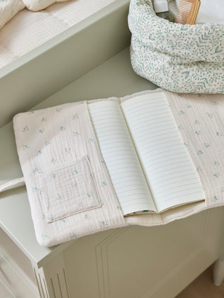 Swallows gauze medical booklet outer