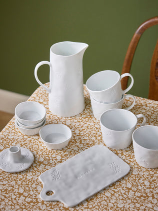 Ceramic presentation plate